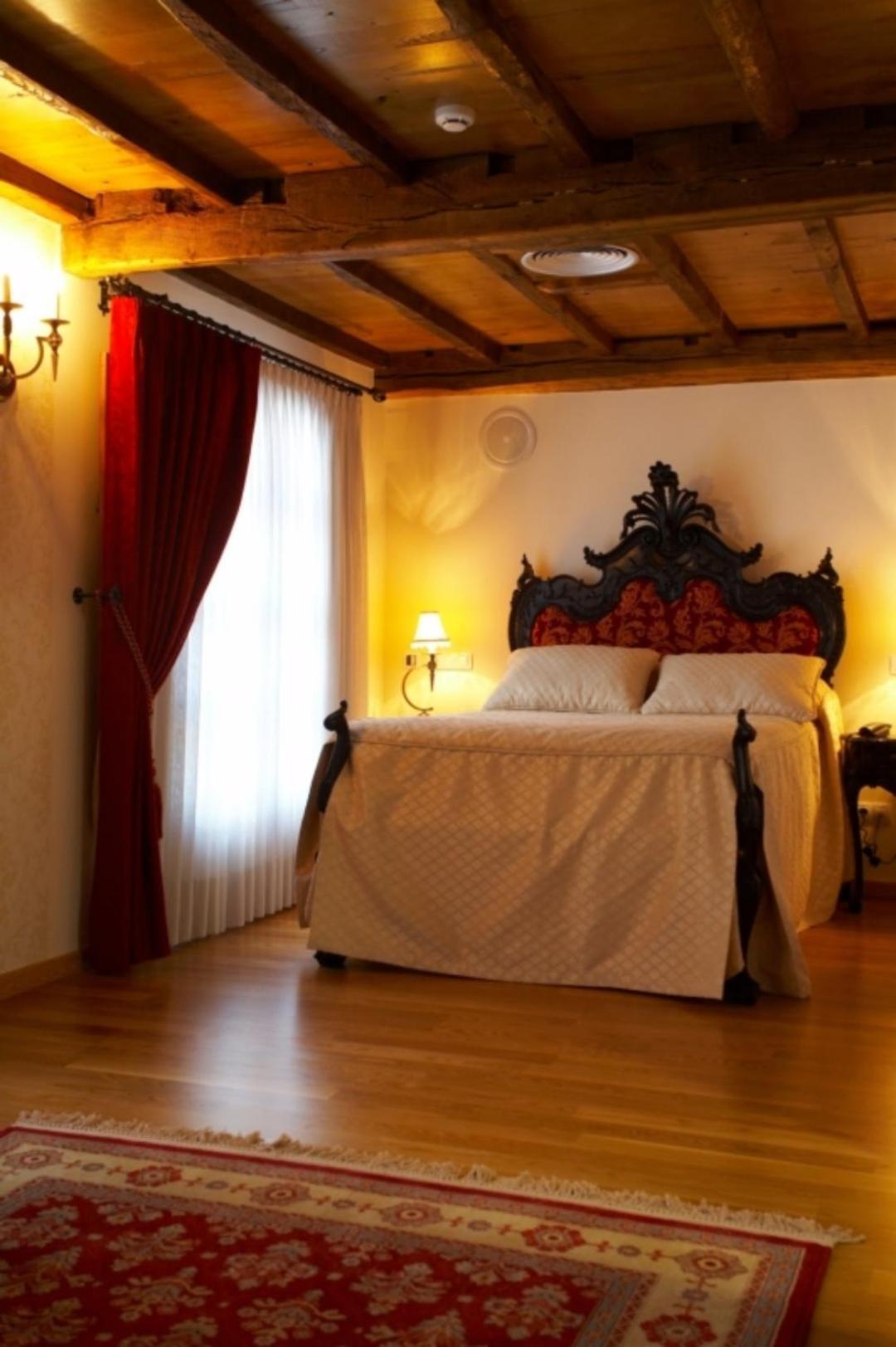 Hotel Vila Do Val O Valadouro Exterior photo
