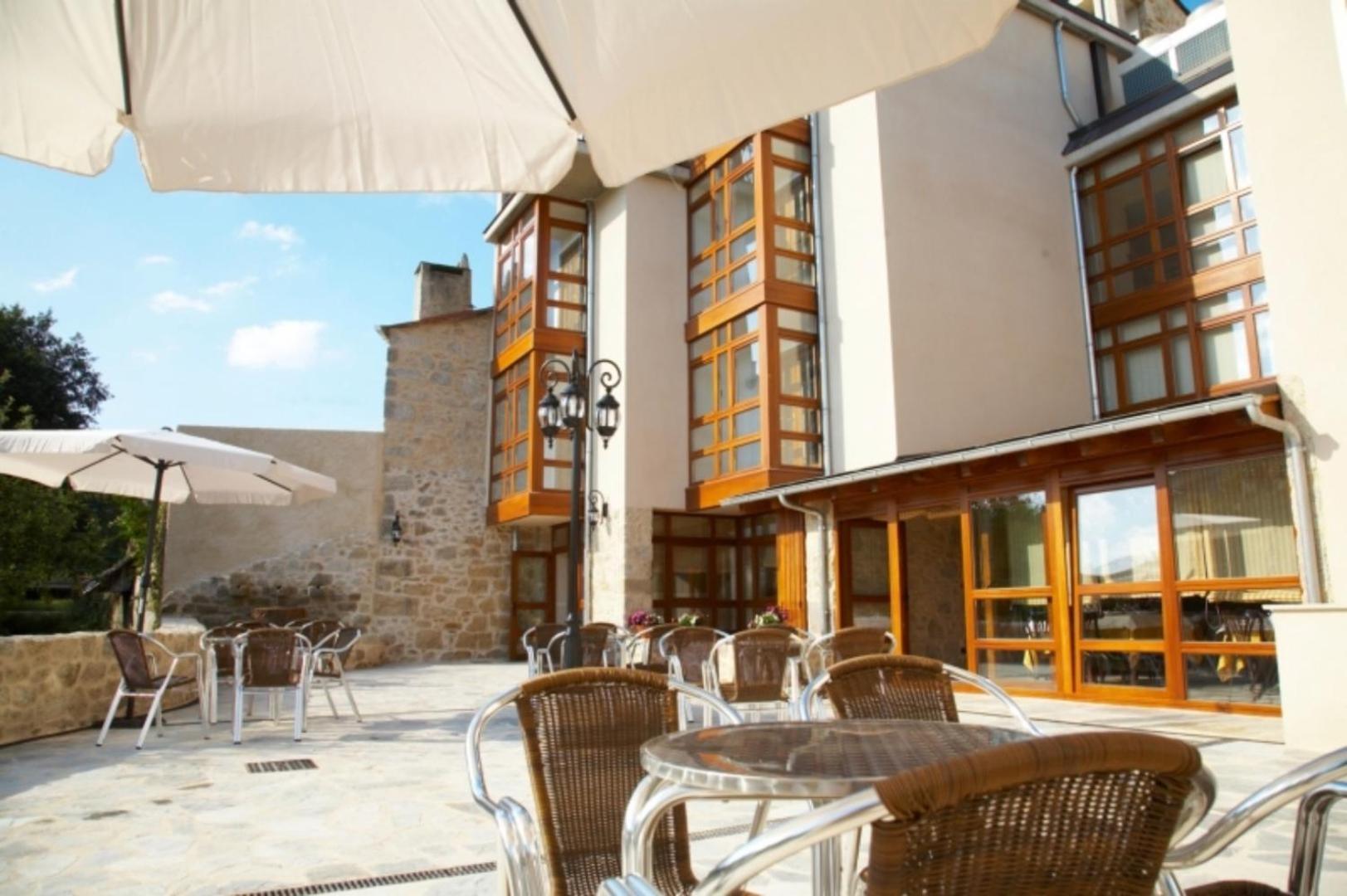 Hotel Vila Do Val O Valadouro Exterior photo